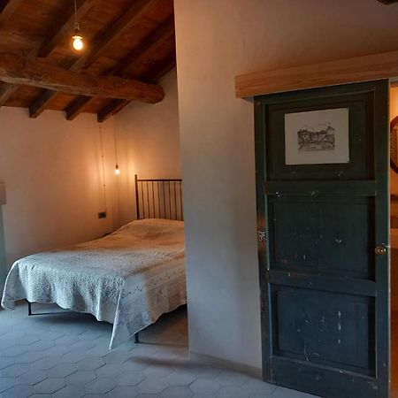 לודי Agriturismo Cascina Pezzolo מראה חיצוני תמונה