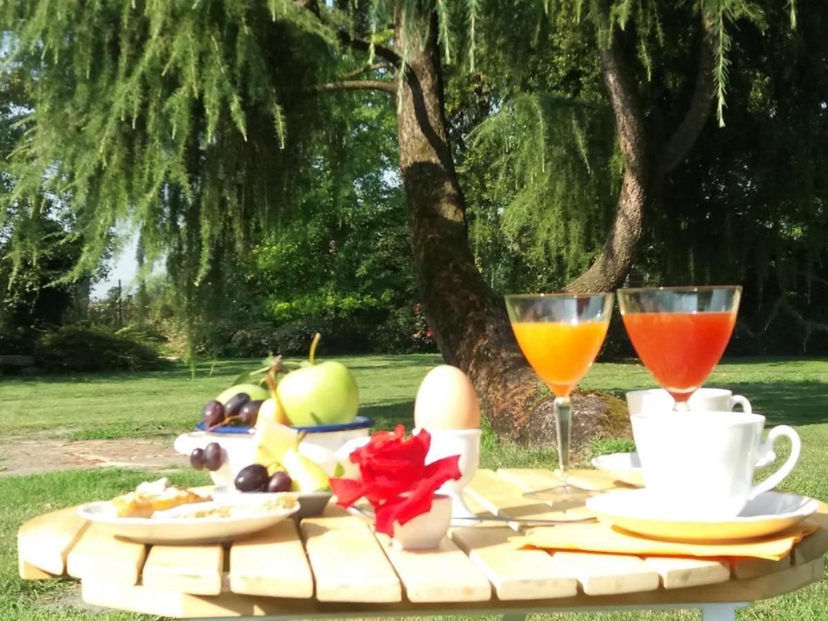 לודי Agriturismo Cascina Pezzolo מראה חיצוני תמונה