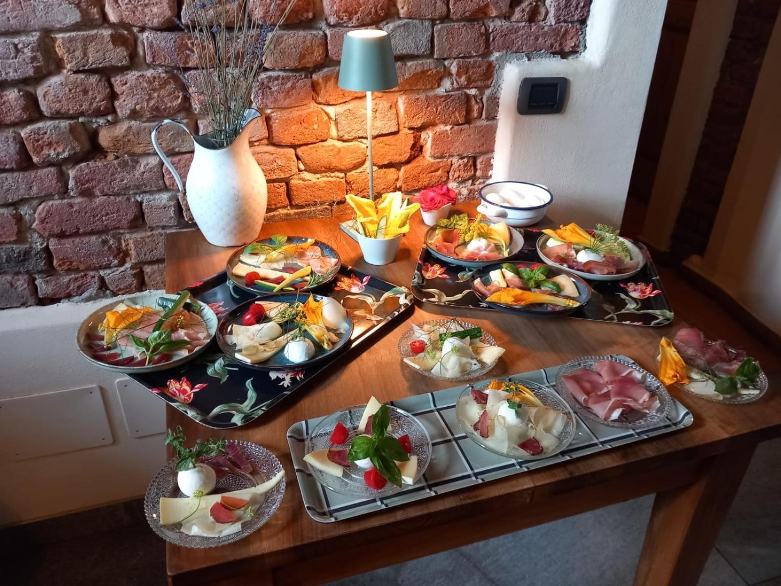 לודי Agriturismo Cascina Pezzolo מראה חיצוני תמונה