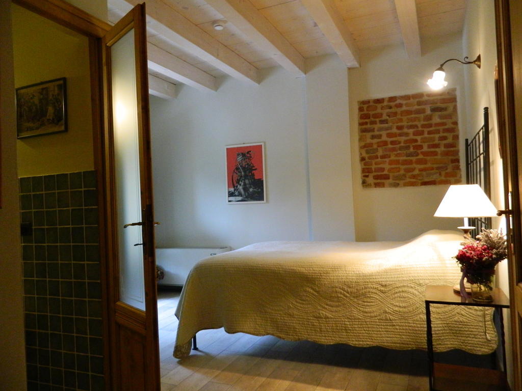 לודי Agriturismo Cascina Pezzolo מראה חיצוני תמונה