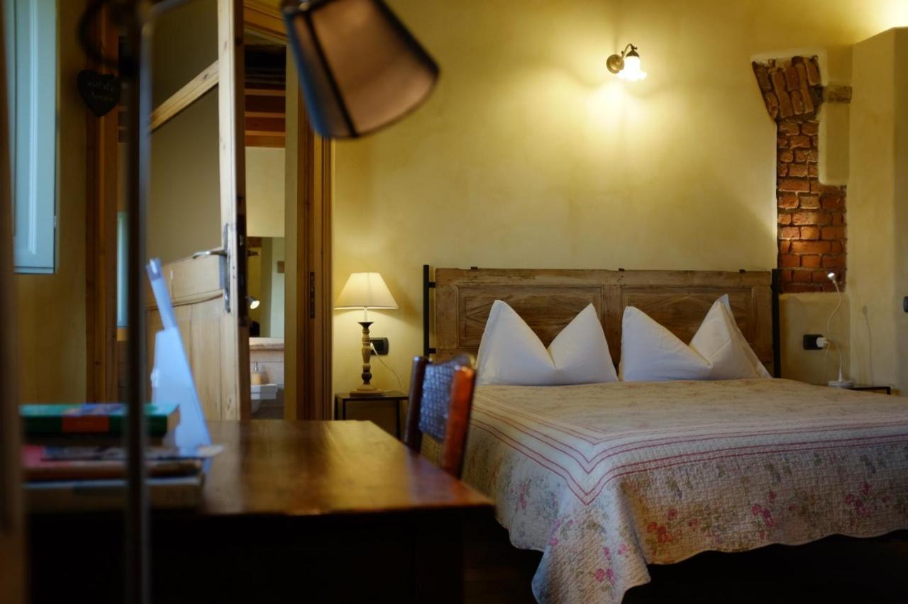 לודי Agriturismo Cascina Pezzolo מראה חיצוני תמונה