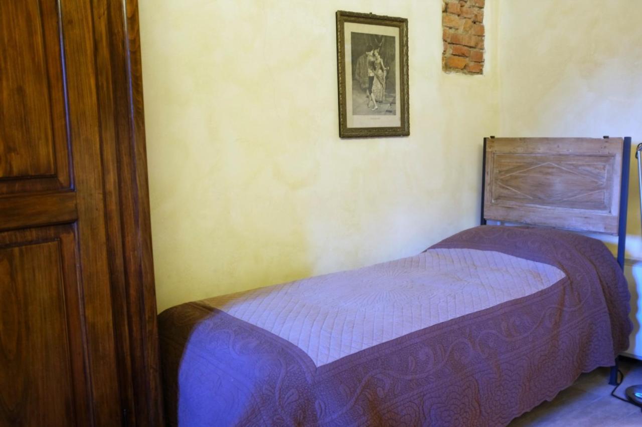 לודי Agriturismo Cascina Pezzolo מראה חיצוני תמונה